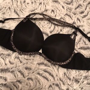 VS Black Push Up Bra